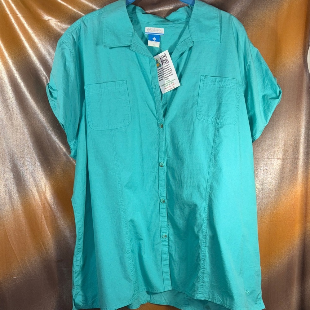 Columbia Aqua Short-Sleeve Shirt last 2 pics more color accurate 158
